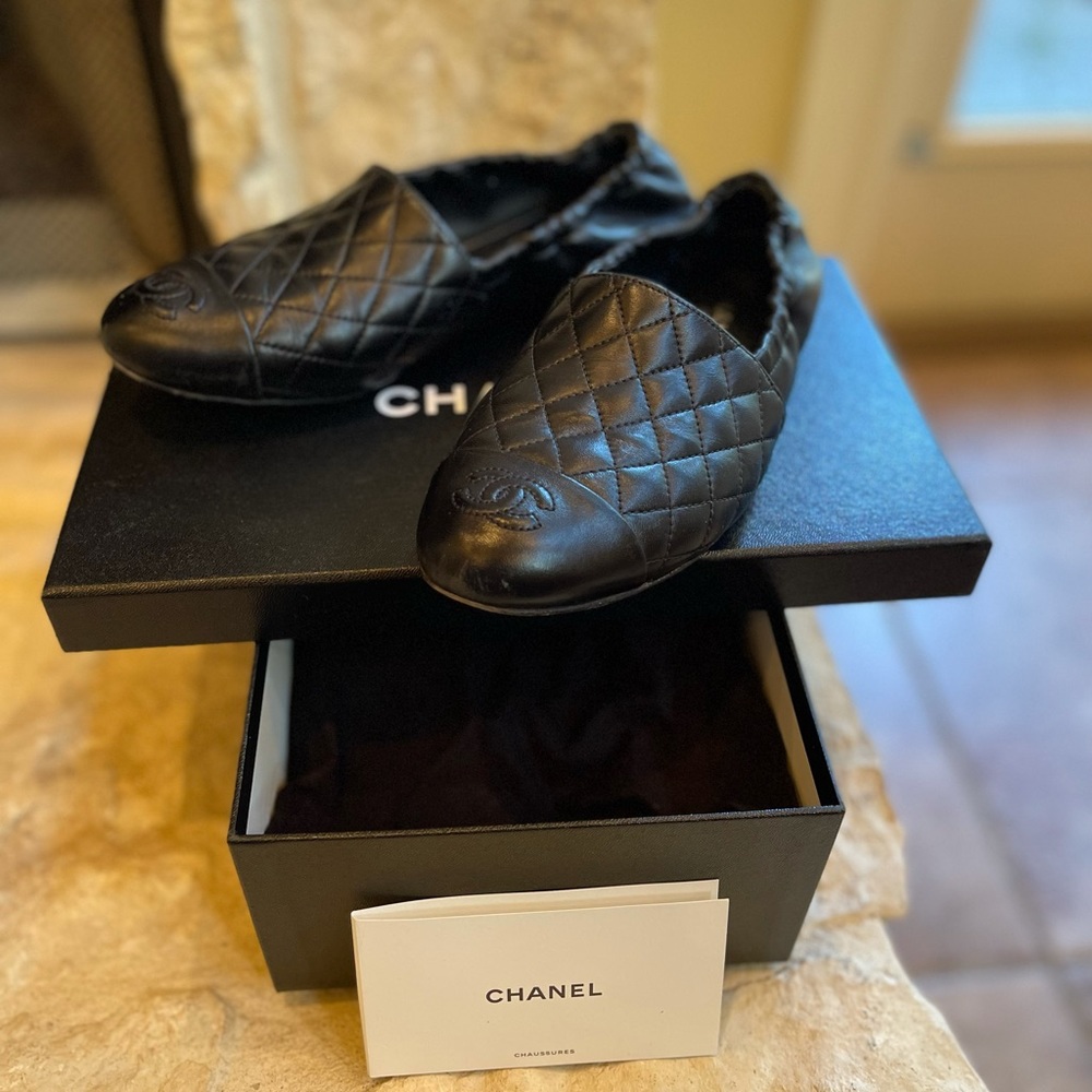 Chanel Black Lambskin Quitled Mocassins Loafters